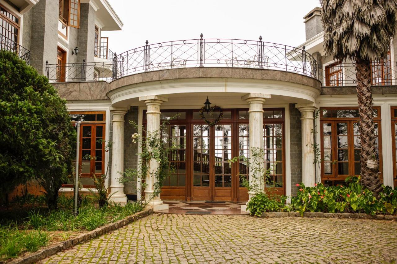 Aroso Paco Hotel Педра-Азул Экстерьер фото Entrance of the villa