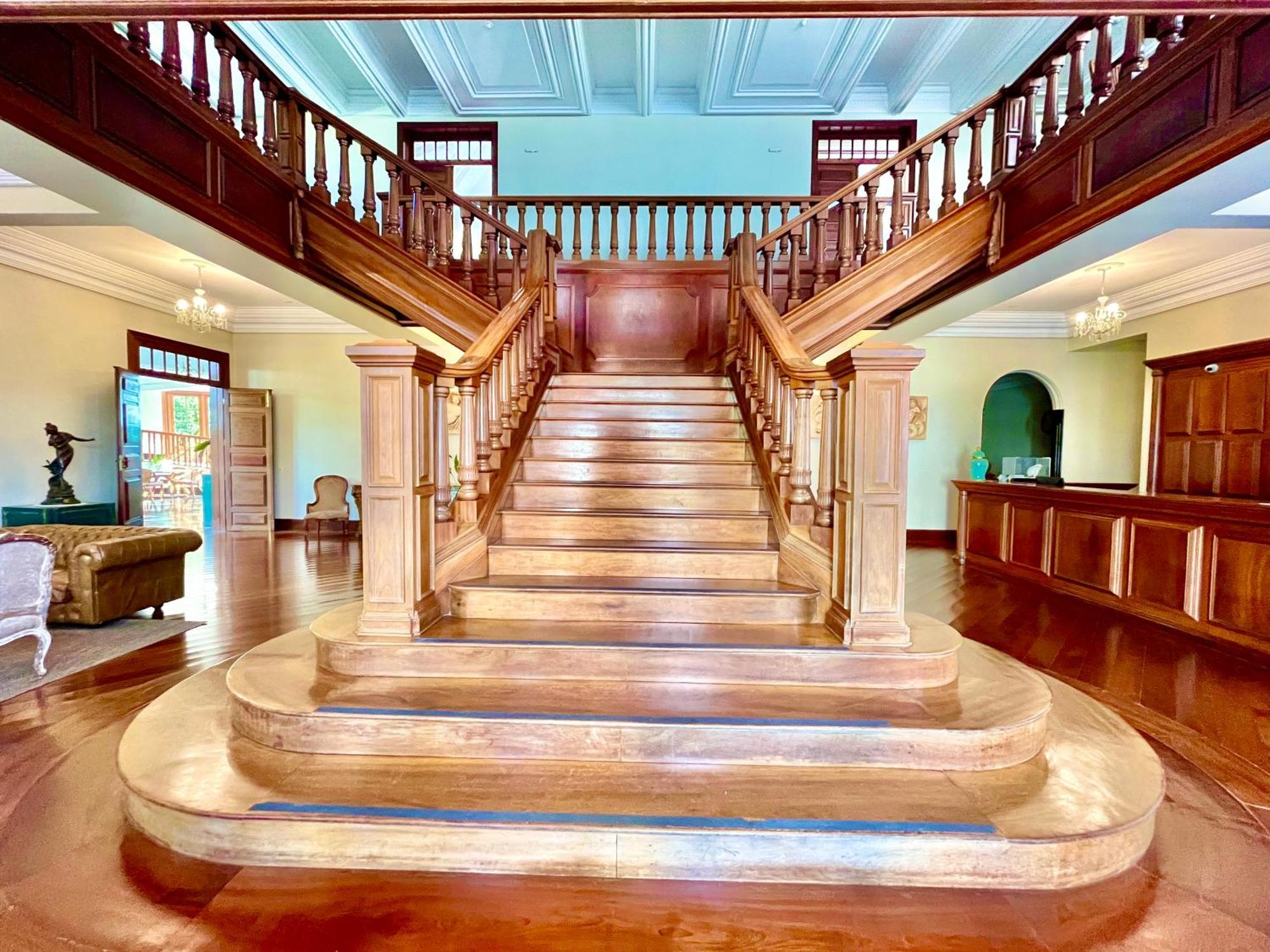 Aroso Paco Hotel Педра-Азул Экстерьер фото Interior of the house